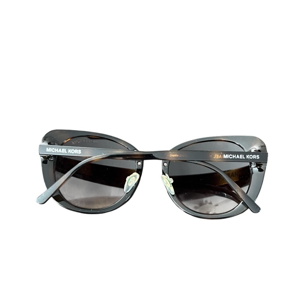 Sold!! - Picture 3 of 7